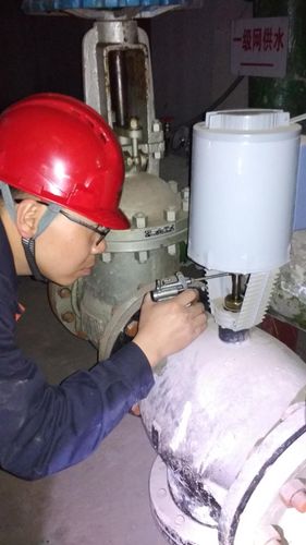 電氣設(shè)備維護(hù)