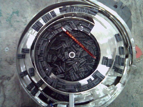 接插件振動(dòng)盤批發(fā) 電子電氣產(chǎn)品制造設(shè)備